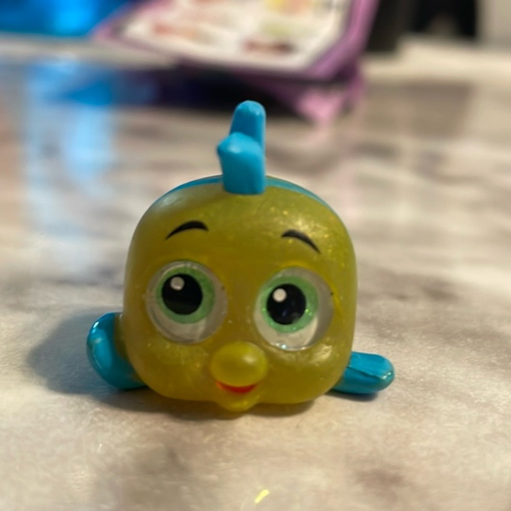 Disney Doorables Series 6 Flounder